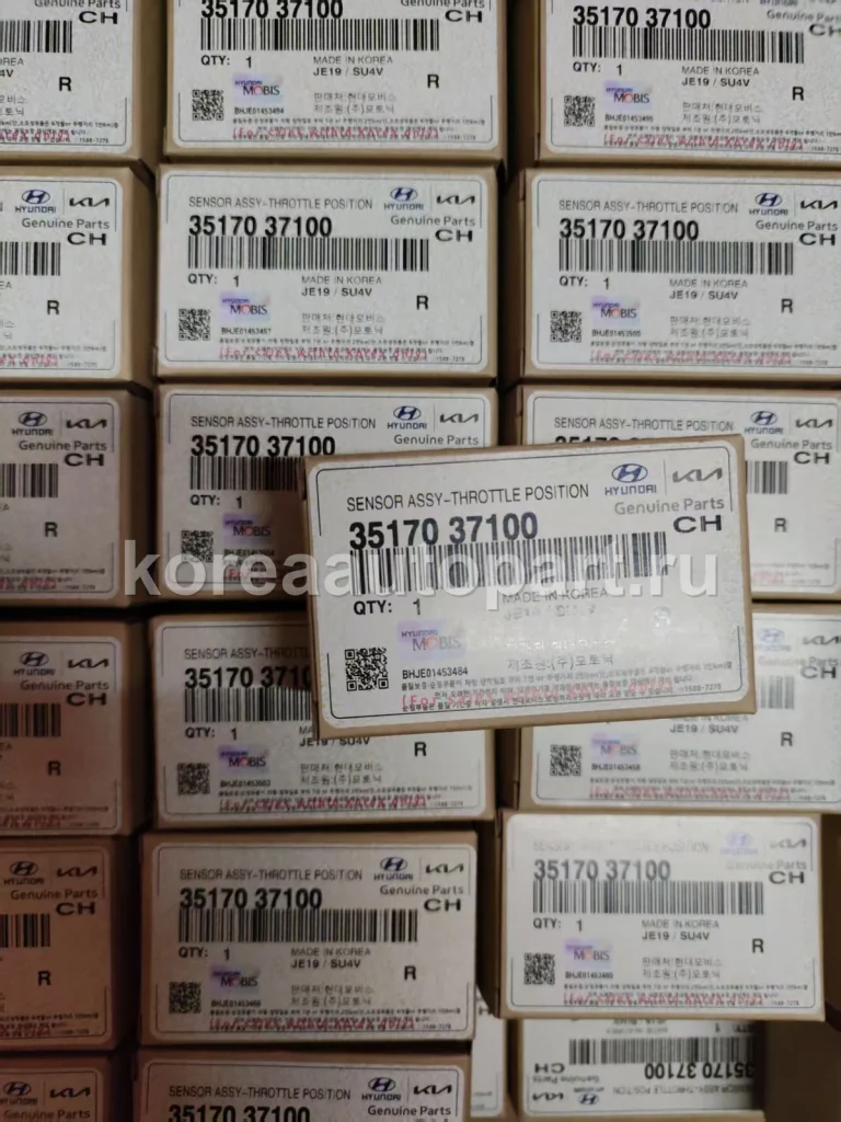 Throttle Body / Idle Air Control Valve / Throttle Sensor – OE 35170-37100