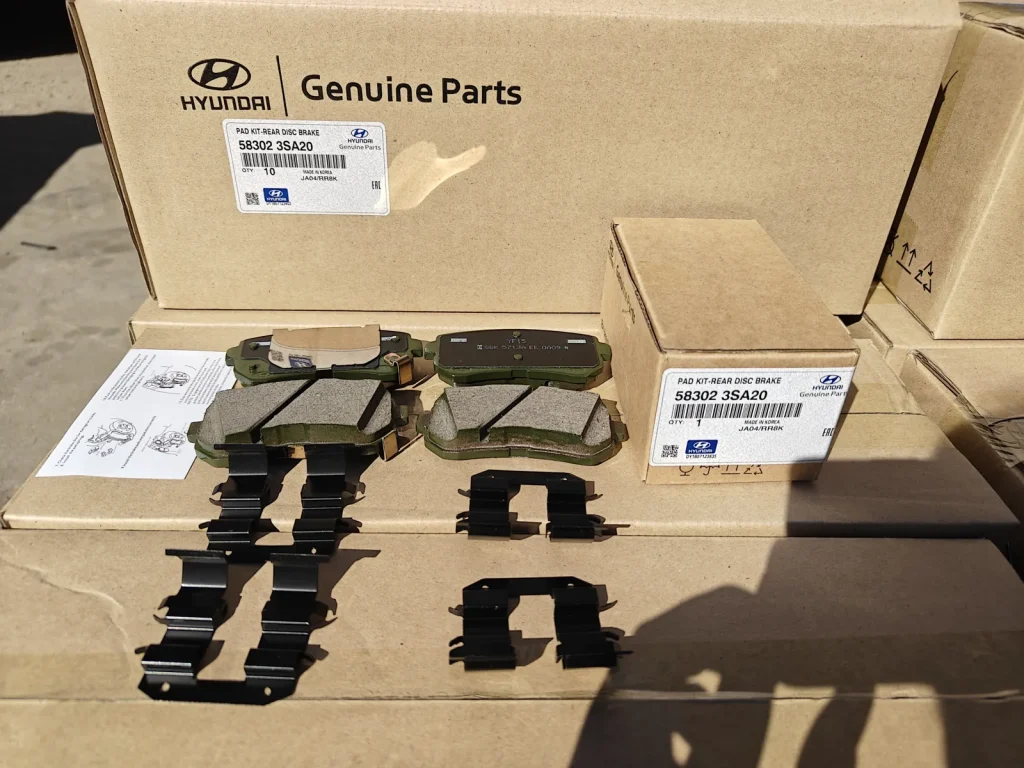 Rear Brake Pads – OE 58302-3SA20
